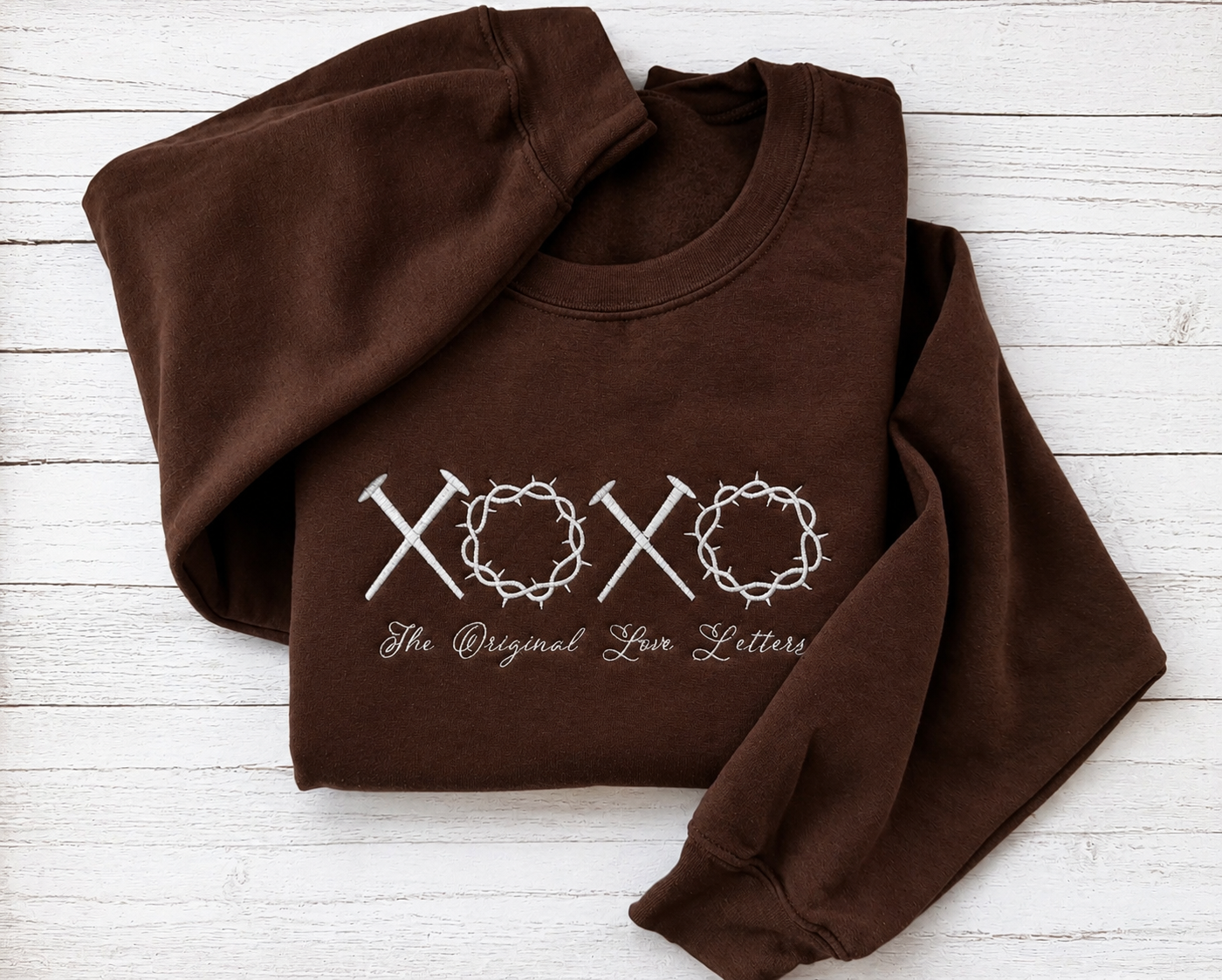 Sudadera cristiana bordada XOXO | Cruz y corona de espinas | Ropa de fe