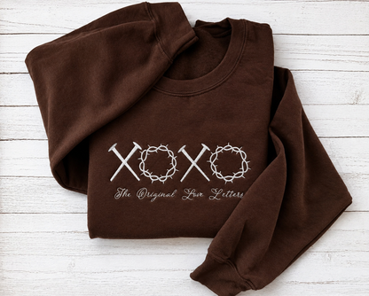 Sudadera cristiana bordada XOXO | Cruz y corona de espinas | Ropa de fe