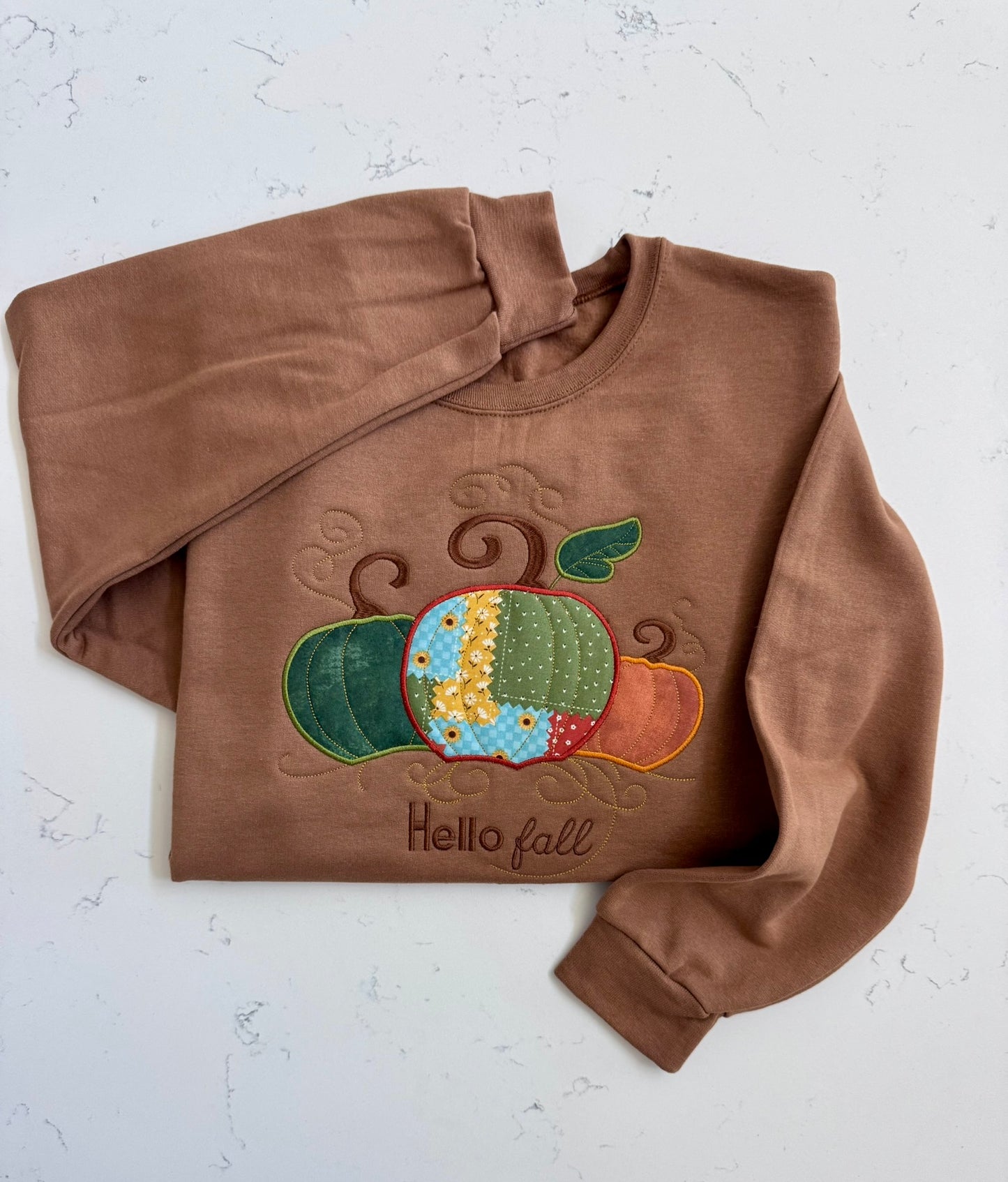 Sudadera bordada de mamá beisbolista | Aplicación Varsity blanca | Nombre personalizado en la manga | Personalizado