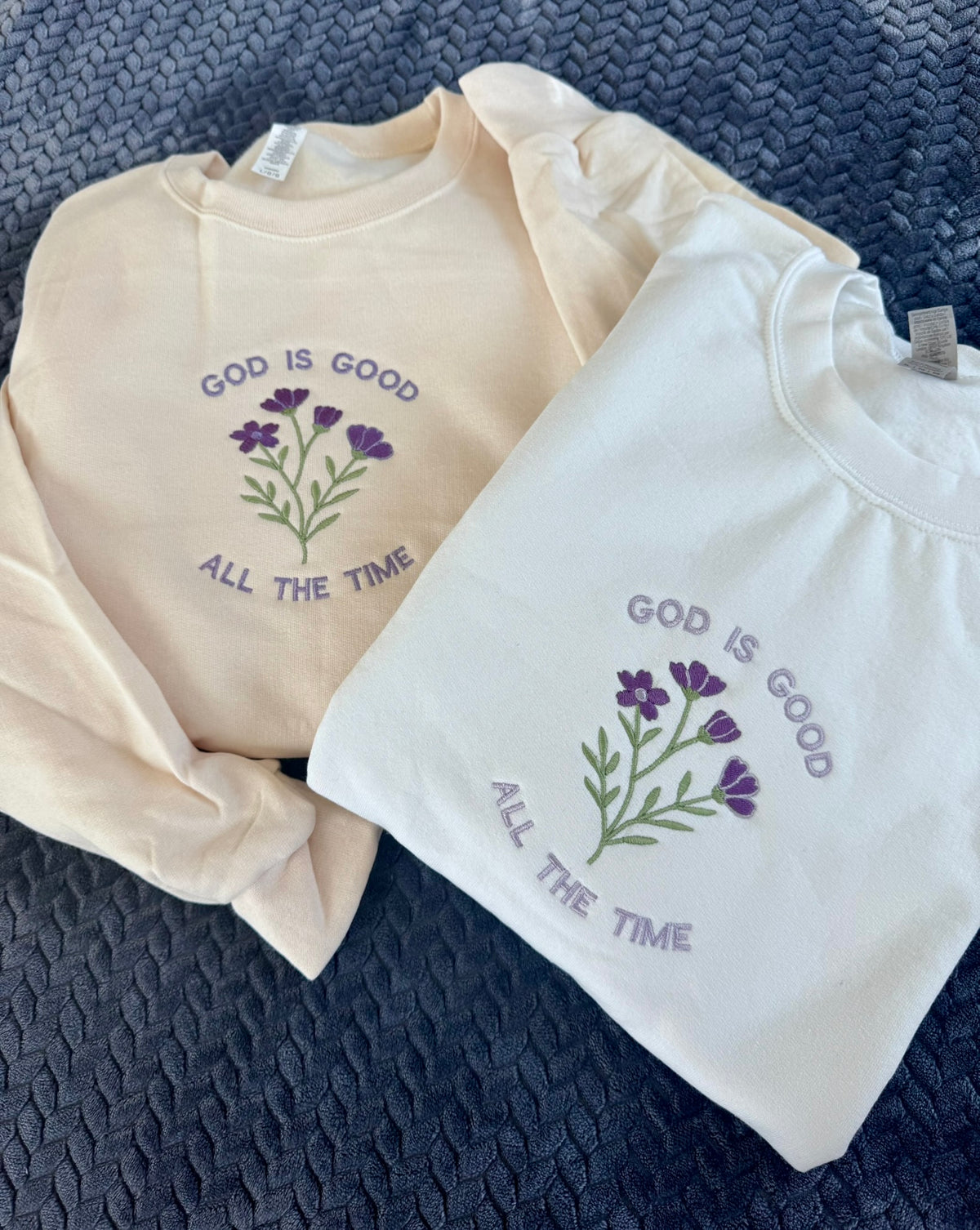Sudadera bordada God Is Good All The Time | Sudadera cristiana floral | Regalo de fe