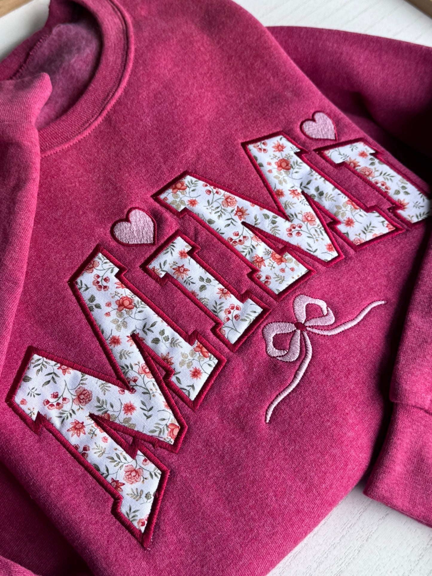 Sudadera con lazo floral MiMi bordado | Sudadera personalizada de abuela | Regalo personalizado