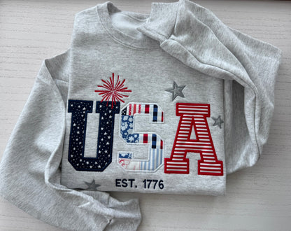 Sudadera bordada USA Est. 1776 | Cuello redondo patriótico con apliques florales | 4 de Julio