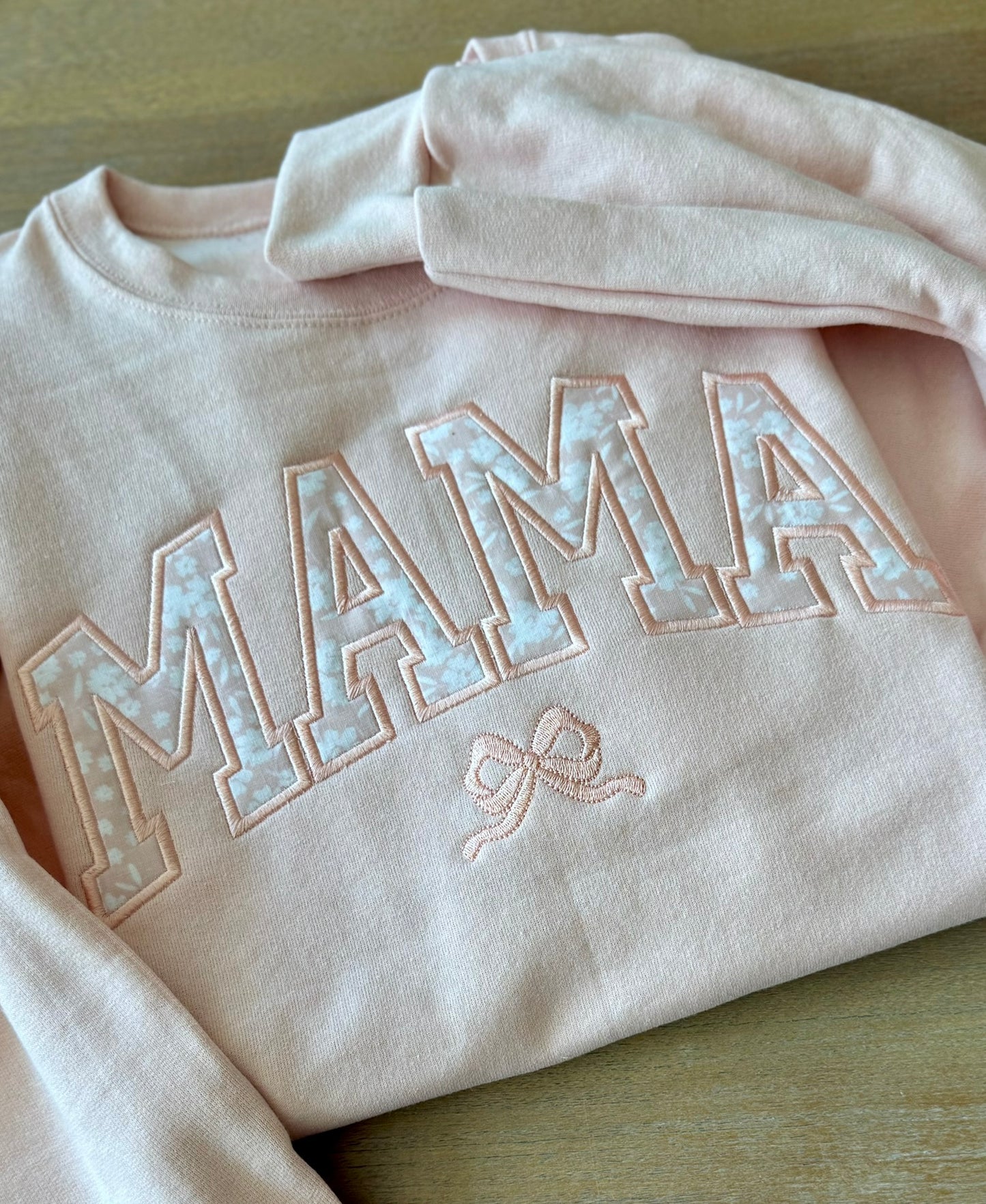 Personalized Mama Embroidered Sweatshirt – Custom Name Sleeve Floral Appliqué